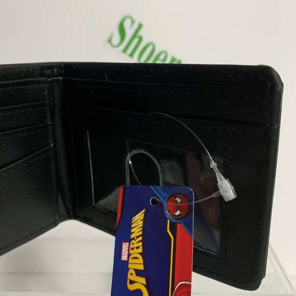 Buckle-Down Bi-Fold Wallet Marvel Spider-Man Jumping Swinging ID Card Holder - Picture 5 of 5